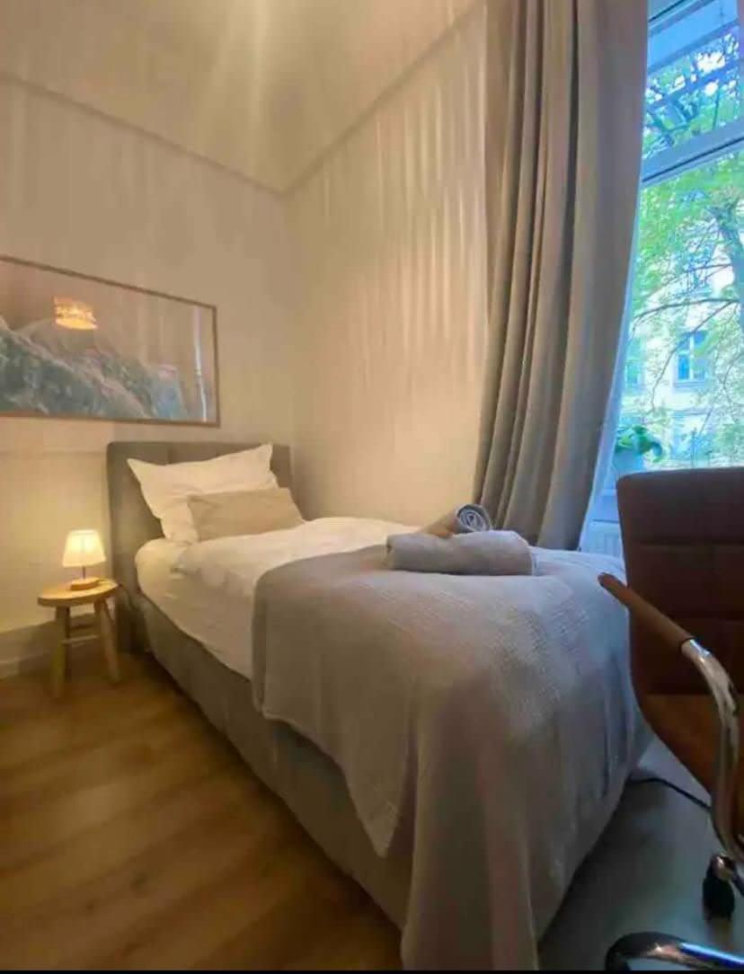 City Apartment Messe Zentral Ps4 Workspace Frankfurt am Main Ngoại thất bức ảnh