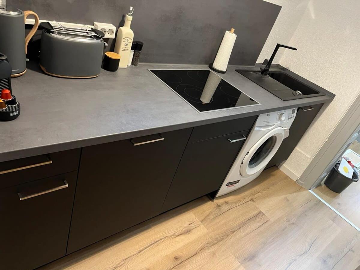 City Apartment Messe Zentral Ps4 Workspace Frankfurt am Main Ngoại thất bức ảnh
