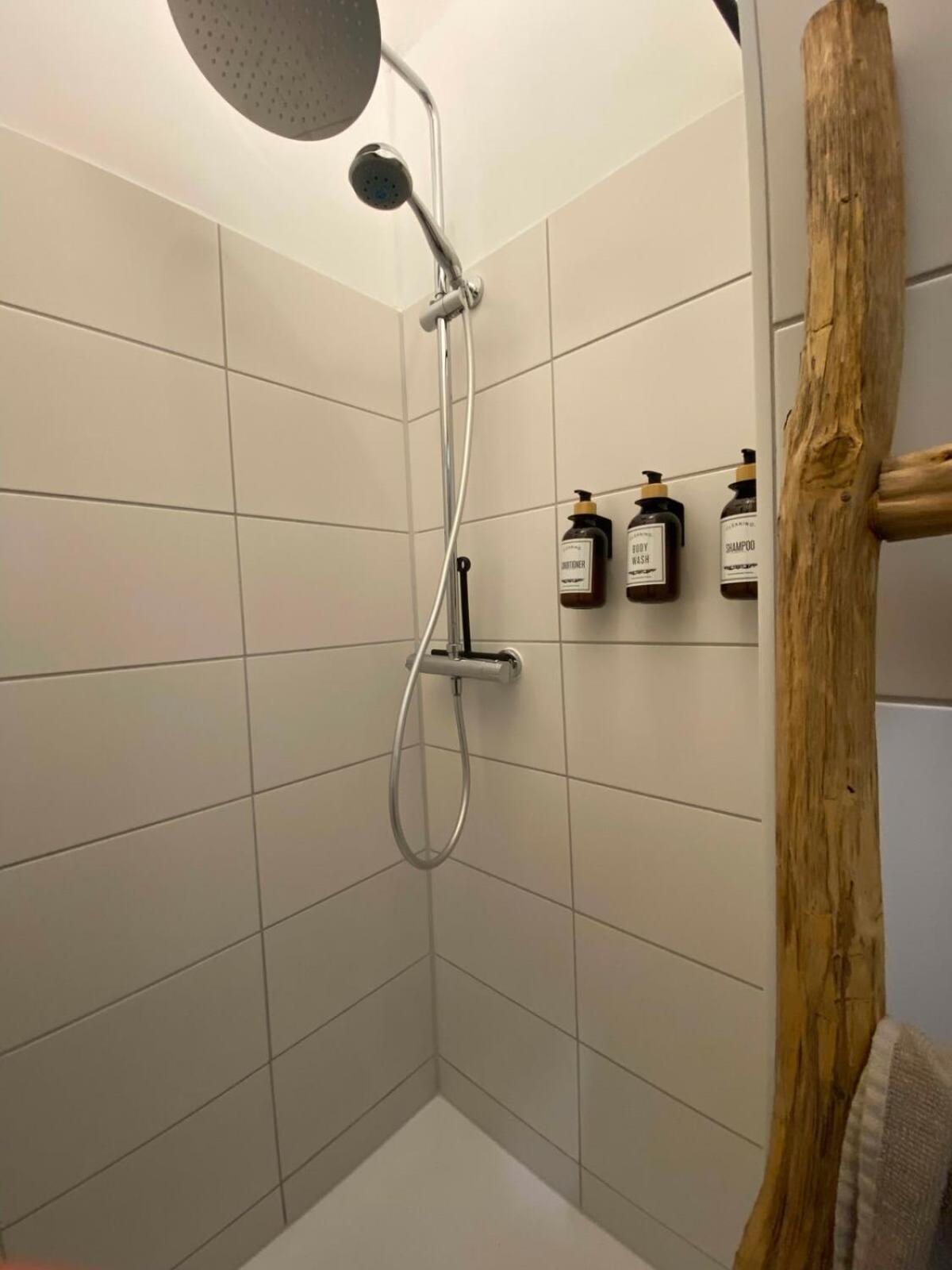 City Apartment Messe Zentral Ps4 Workspace Frankfurt am Main Ngoại thất bức ảnh